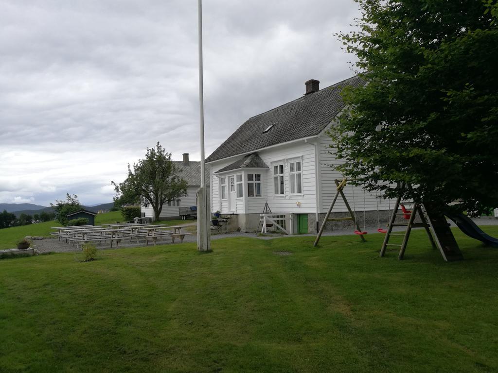 Dønhaug Gjestegard Uskedalen Eksteriør billede